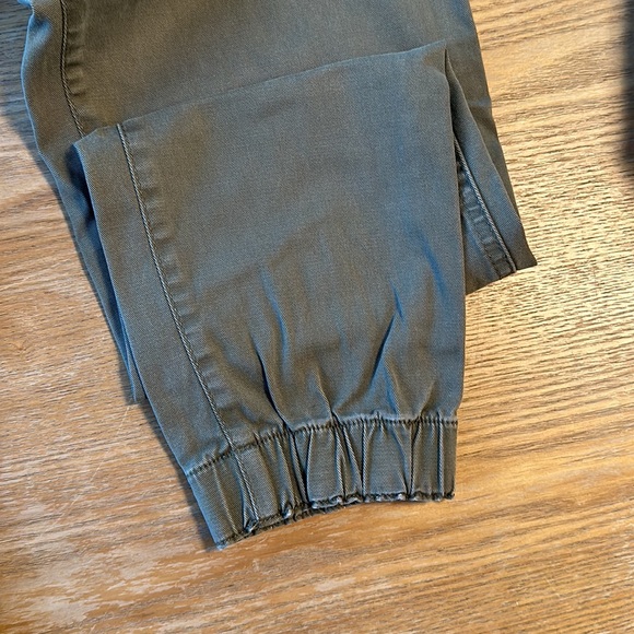 DU/ER Live Lite Jogger - Women's Color Olive Size XS - Picture 7 of 8